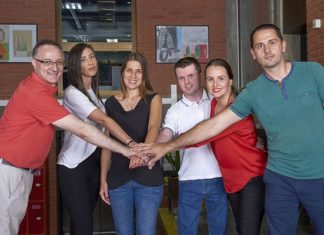 Elektrode za merenje EKG-a u majicama sportista