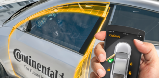 Continental – prikaz demo vozila ispred glavnog ulaza na FTN (sa Trga D. Obradovića)